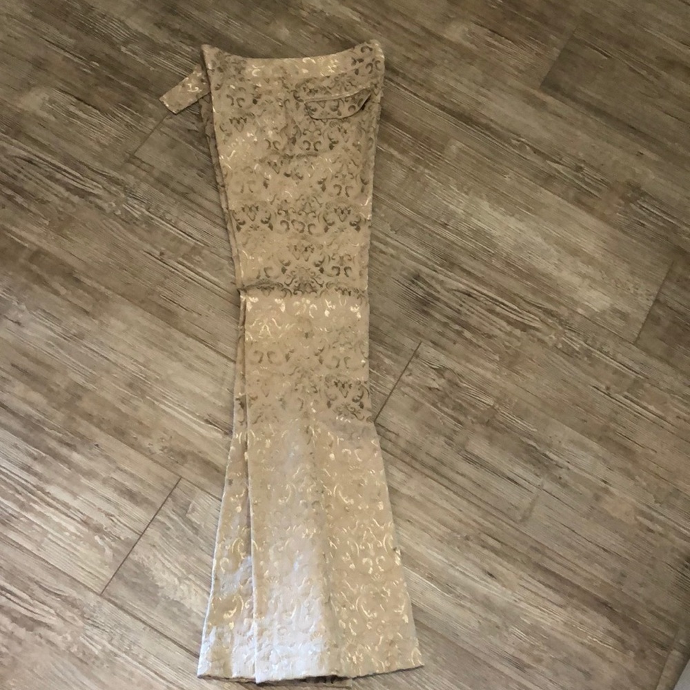 World Brocade Cream Pant 7/8 (like new)